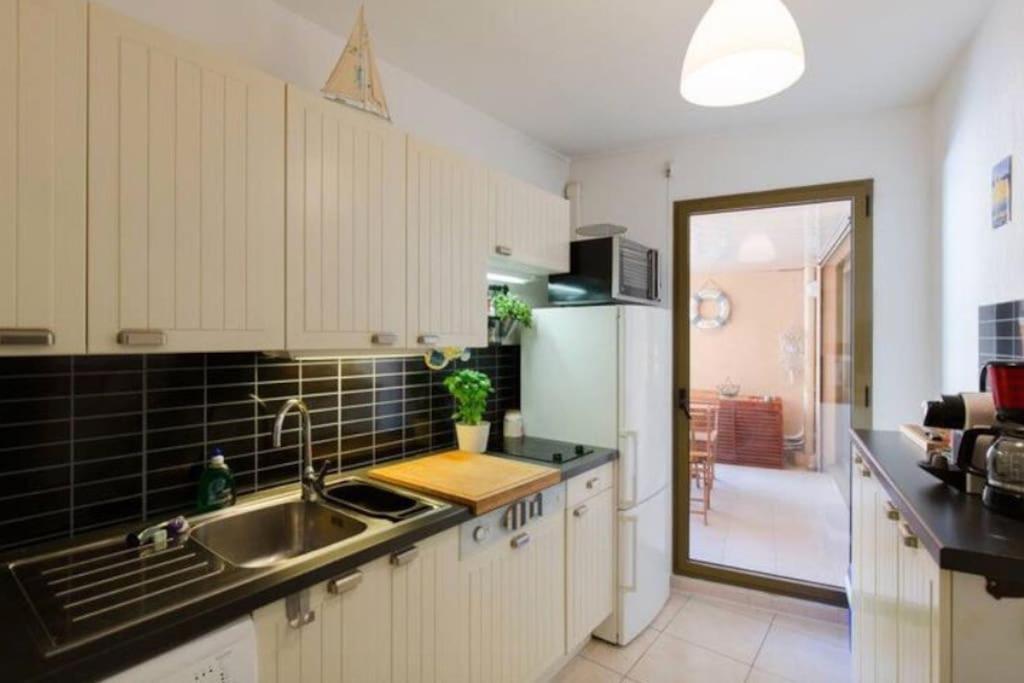 St Roch 2 - Appart 300 M De La Gare, Clim, Terrasse, Garage أنتيب المظهر الخارجي الصورة